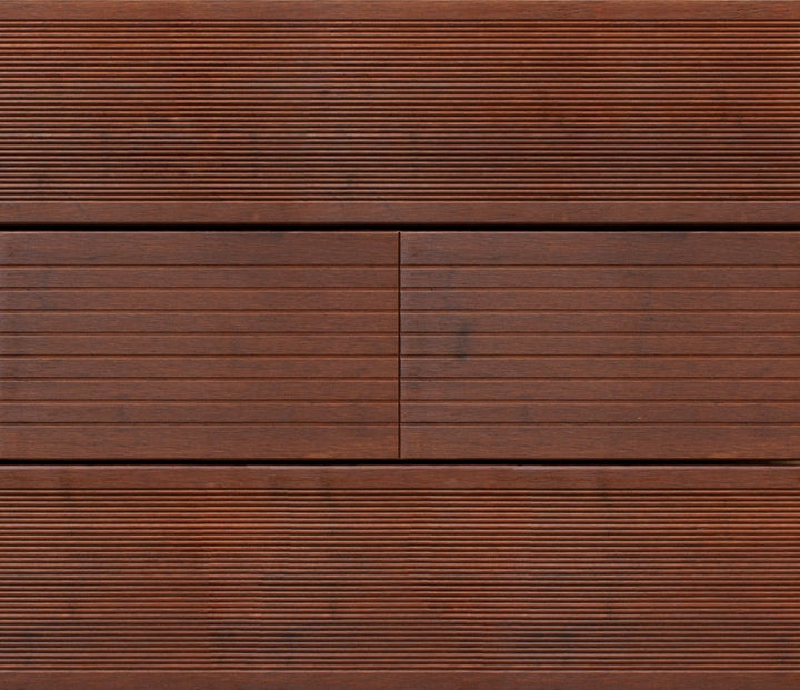 Terrassendiele Santiago in der Farbe Coffee